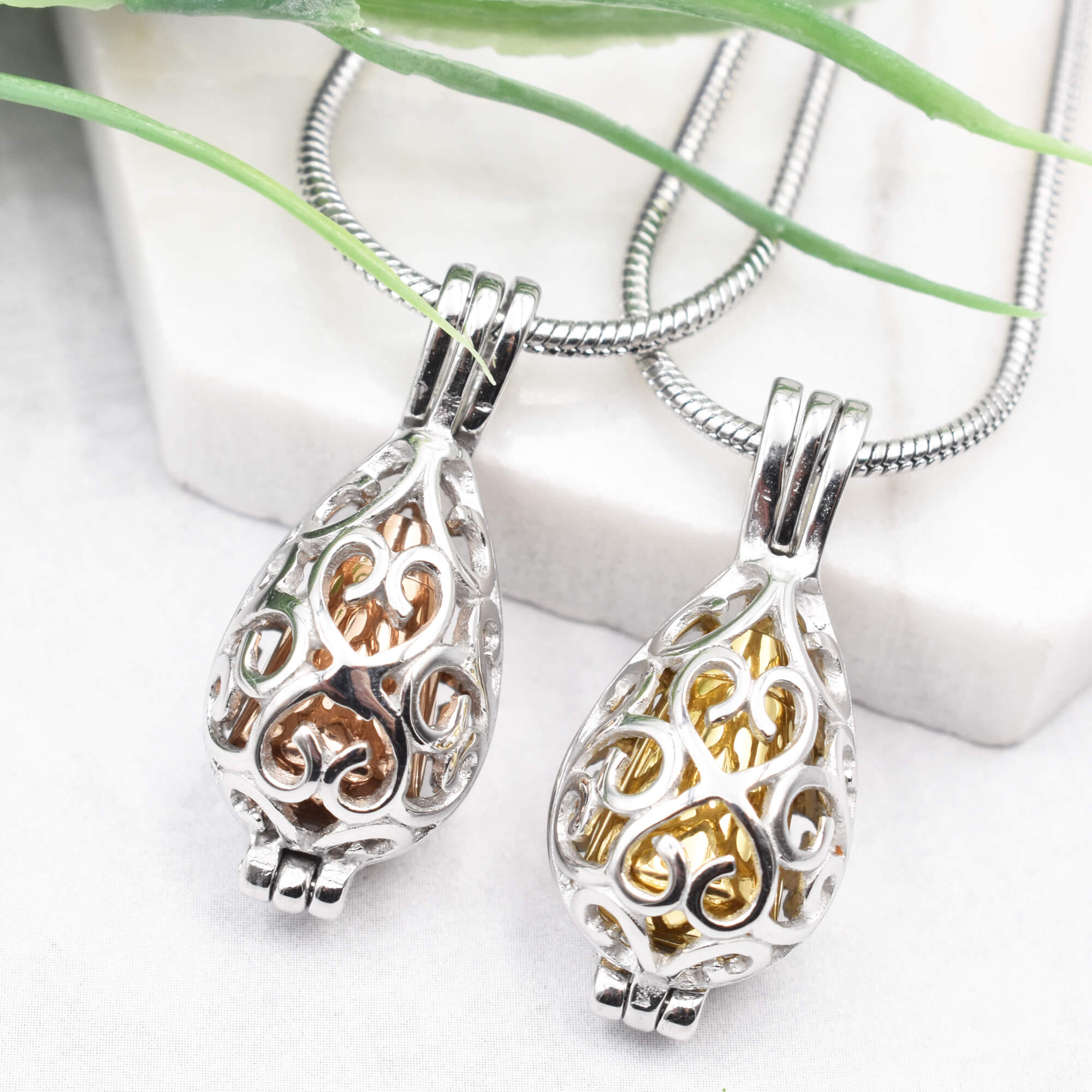 All Urn Necklaces for Ashes